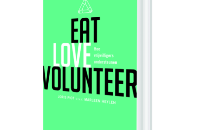 EAT love volunteer