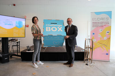 Challenge box
